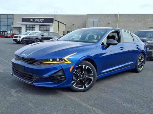 2022 Kia K5 GT-Line
