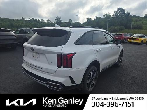 2021 Kia Sorento S