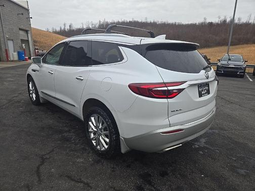 2018 Buick Enclave Essence