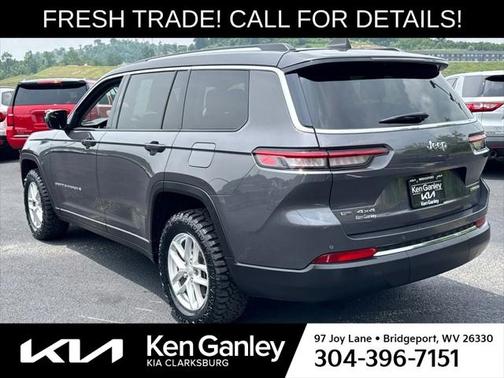 2022 Jeep Grand Cherokee L Laredo