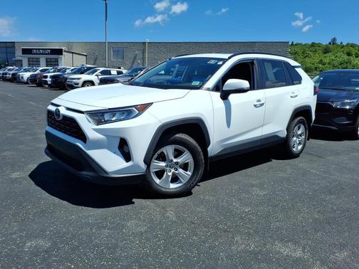 Super White 2021 Toyota RAV4 XLE