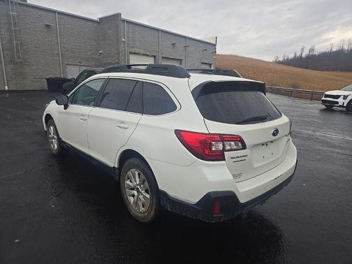 2019 Subaru Outback 2.5i