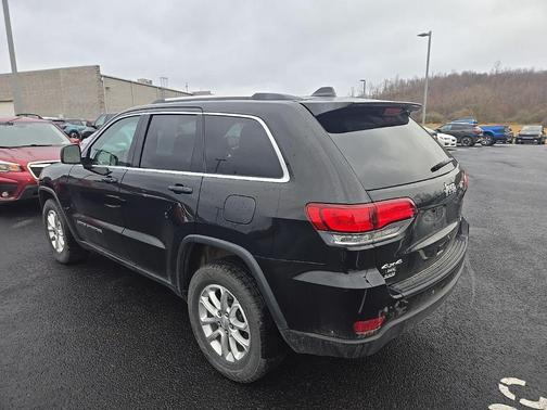 2021 Jeep Grand Cherokee Laredo