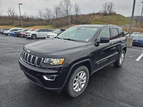 2021 Jeep Grand Cherokee Laredo