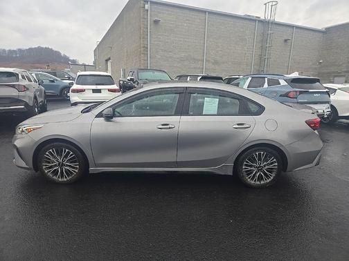 2024 Kia Forte GT-Line