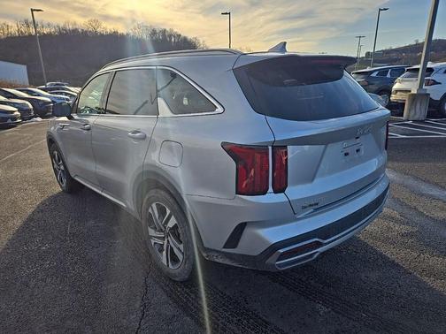 2023 Kia Sorento Plug-In Hybrid SX Prestige
