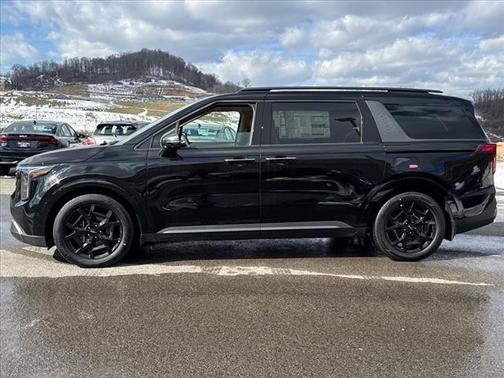 2025 Kia Carnival SX