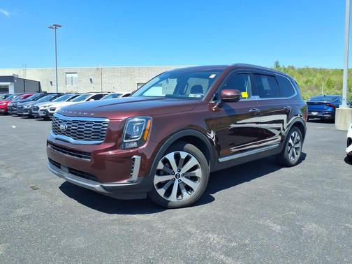 Sangria 2021 Kia Telluride S