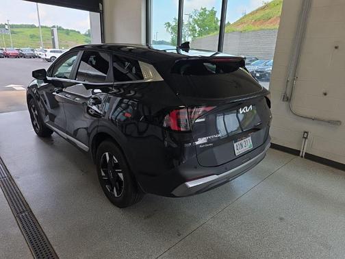 Panthera Metal Gray 2026 Kia Sportage LX