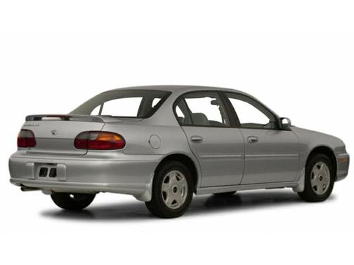 2001 Chevrolet Malibu Base