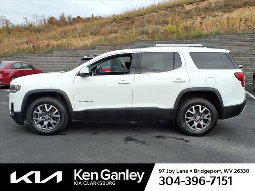 2023 GMC Acadia AWD SLT