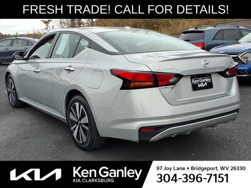 2022 Nissan Altima 2.5 SV