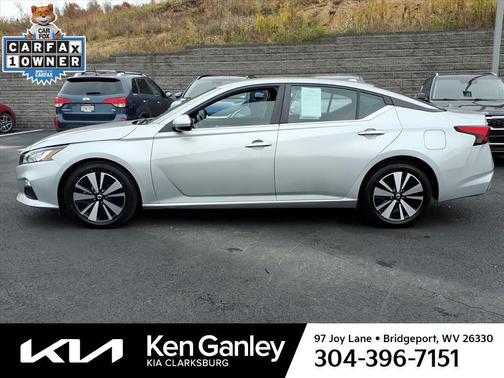 2022 Nissan Altima 2.5 SV