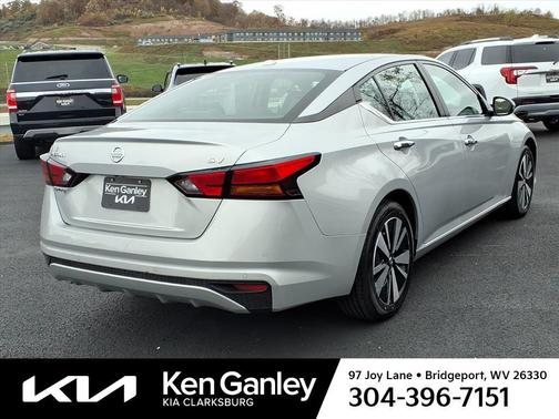 2022 Nissan Altima 2.5 SV