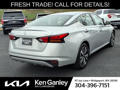 2022 Nissan Altima 2.5 SV