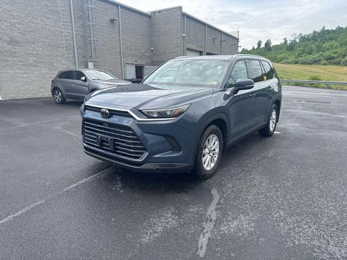 Storm Cloud 2024 Toyota Grand Highlander Hybrid XLE