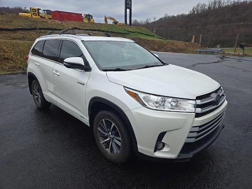 2017 Toyota Highlander Hybrid XLE