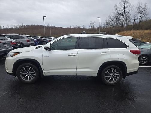2017 Toyota Highlander Hybrid XLE