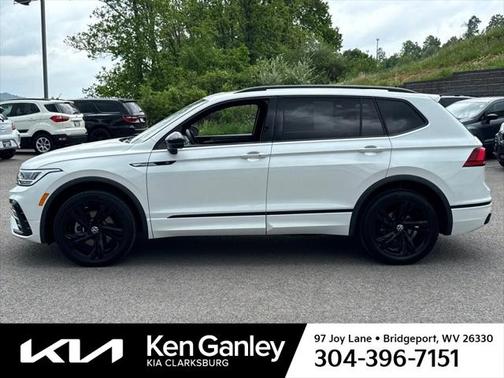 2023 Volkswagen Tiguan 2.0T SE R-Line Black