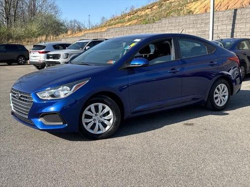 2022 Hyundai Accent SE