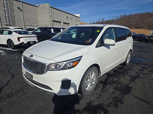 2017 Kia Sedona LX