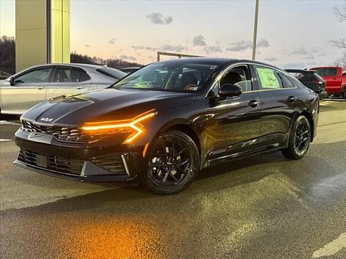 2025 Kia K5 LXS