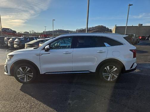 2023 Kia Sorento Plug-In Hybrid SX Prestige