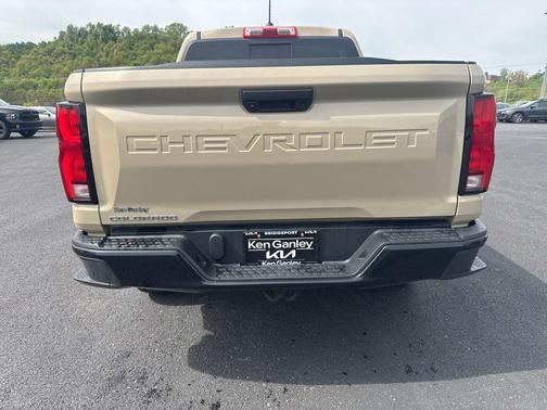 Sand Dune Metallic 2023 Chevrolet Colorado Z71