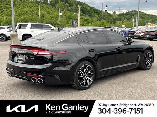 2022 Kia Stinger GT-Line