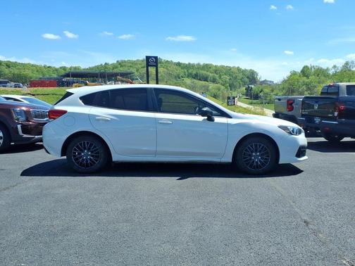 Crystal White Pearl 2023 Subaru Impreza Base
