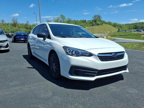 Crystal White Pearl 2023 Subaru Impreza Base