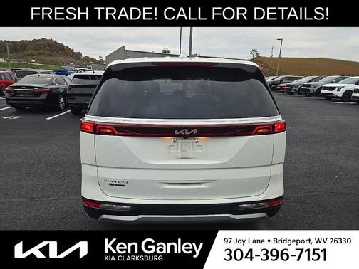 2023 Kia Carnival LX