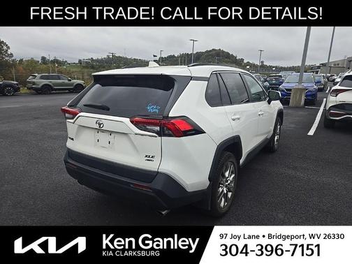 2020 Toyota RAV4 XLE Premium