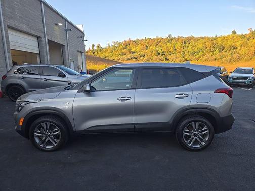 2021 Kia Seltos LX