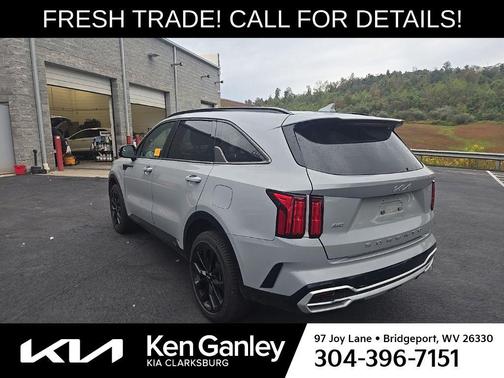 2022 Kia Sorento SX