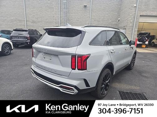 2022 Kia Sorento SX