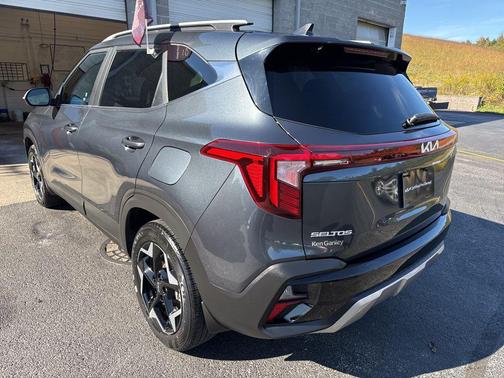 2025 Kia Seltos S