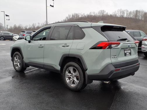 2023 Toyota RAV4 Hybrid XLE