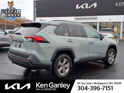 2023 Toyota RAV4 Hybrid XLE