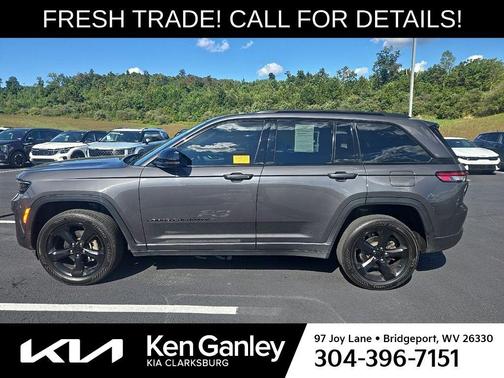 2022 Jeep Grand Cherokee Altitude