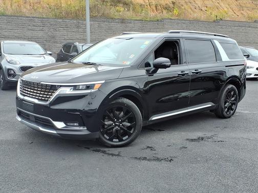 2022 Kia Carnival SX
