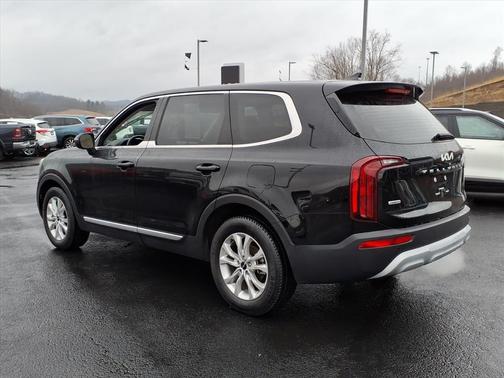2022 Kia Telluride LX