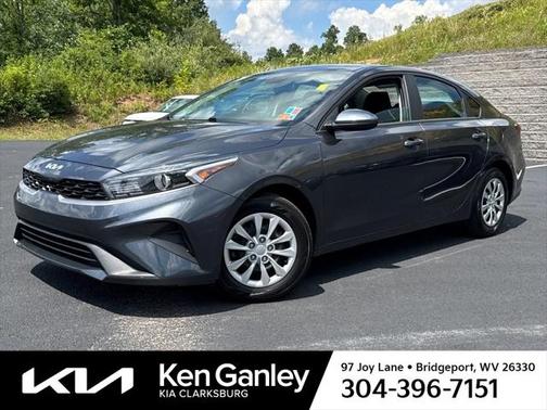 2022 Kia Forte FE