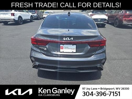 2022 Kia Forte FE