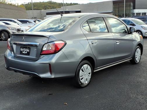 2022 Mitsubishi Mirage G4 ES