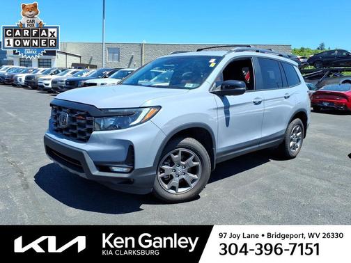 Sonic Gray Pearl 2024 Honda Passport AWD TrailSport