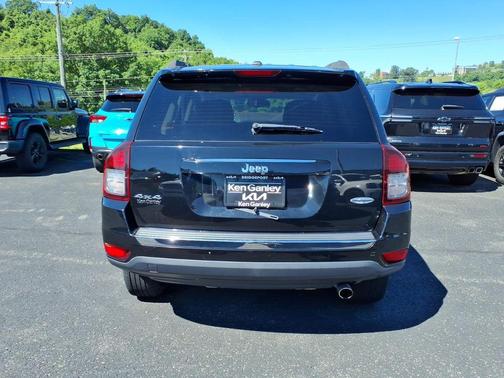 Black Clearcoat 2016 Jeep Compass High Altitude
