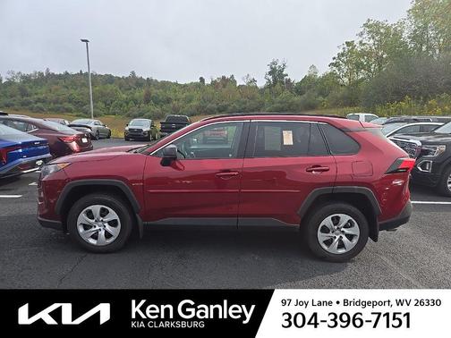 2020 Toyota RAV4 LE