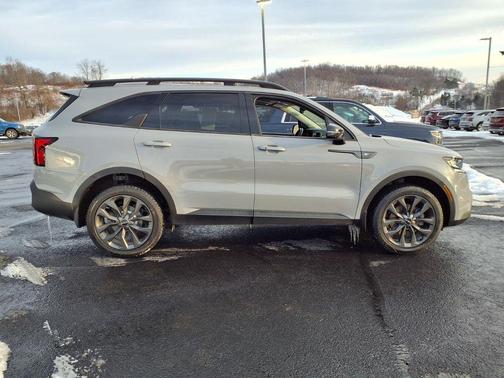 2022 Kia Sorento EX