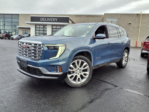 2024 GMC Acadia Denali